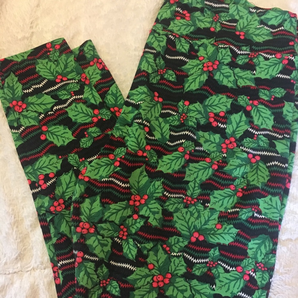 Lularoe Christmas leggings TC2